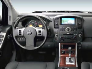 2008 Nissan Pathfinder SE