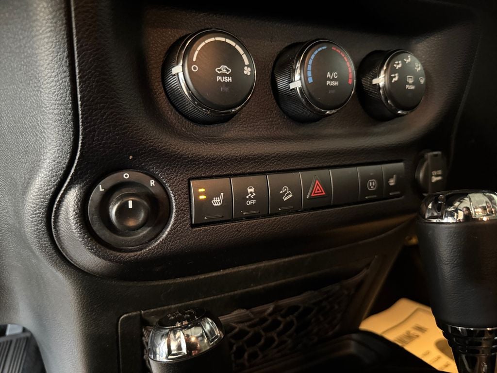 2018 Jeep Wrangler JK Unlimited Altitude