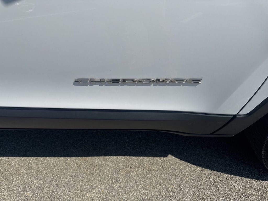 2019 Jeep Cherokee Latitude Plus Comfort Pkg