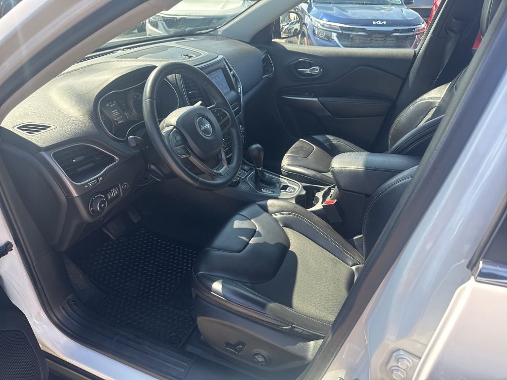 2019 Jeep Cherokee Latitude Plus Comfort Pkg