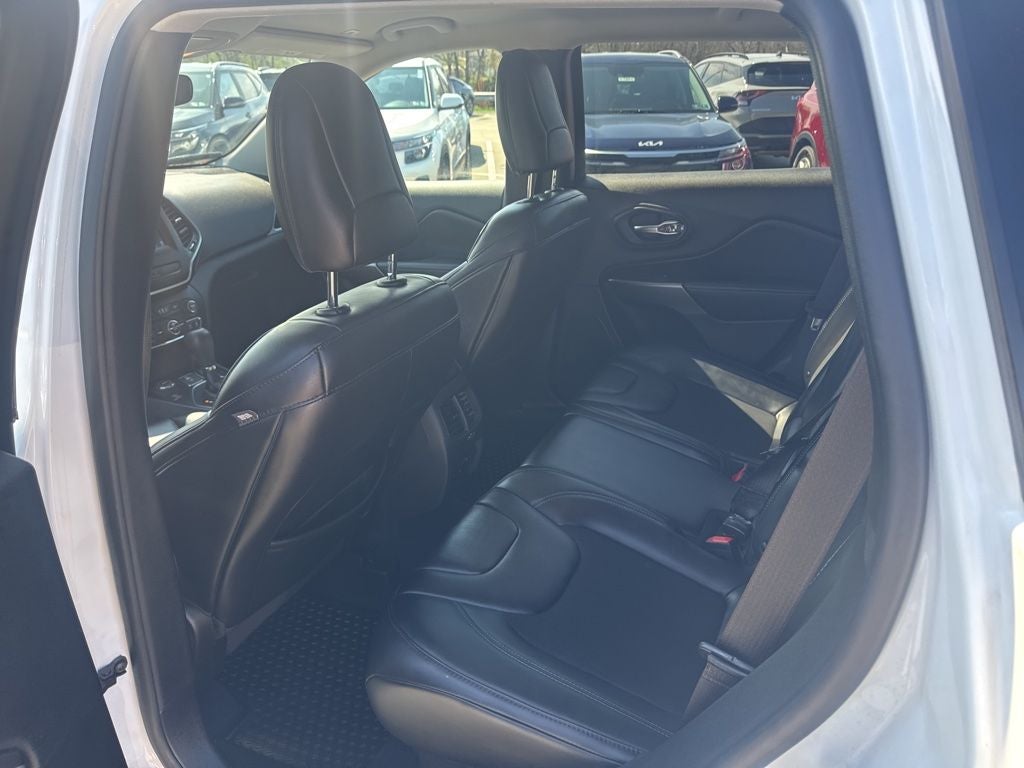 2019 Jeep Cherokee Latitude Plus Comfort Pkg