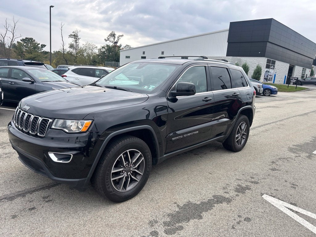 2019 Jeep Grand Cherokee Laredo E