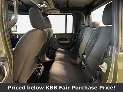 2022 Jeep Gladiator Sport