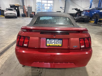 2002 Ford Mustang V6 Deluxe