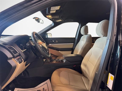 2017 Ford Explorer Base