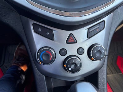 2017 Chevrolet Sonic LT