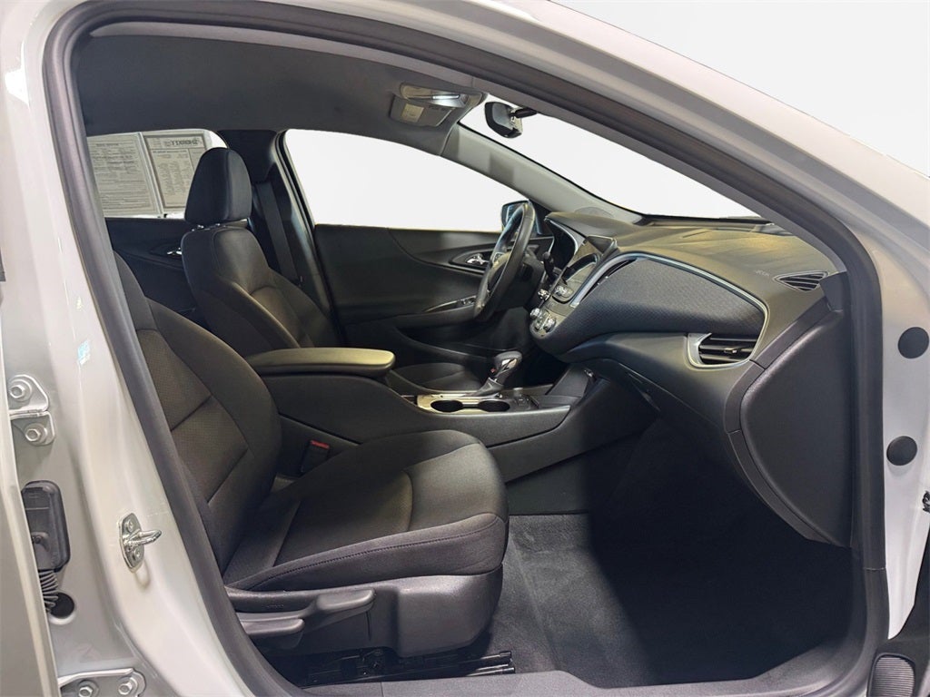 2022 Chevrolet Malibu RS