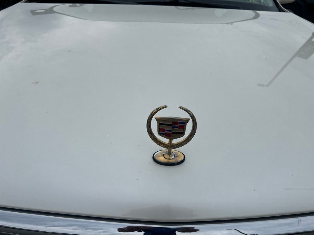 2002 Cadillac DeVille Base