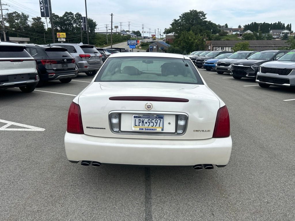 2002 Cadillac DeVille Base