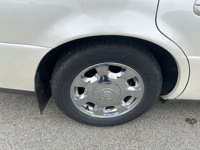 2002 Cadillac DeVille Base