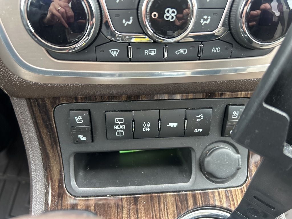 2014 GMC Acadia Denali