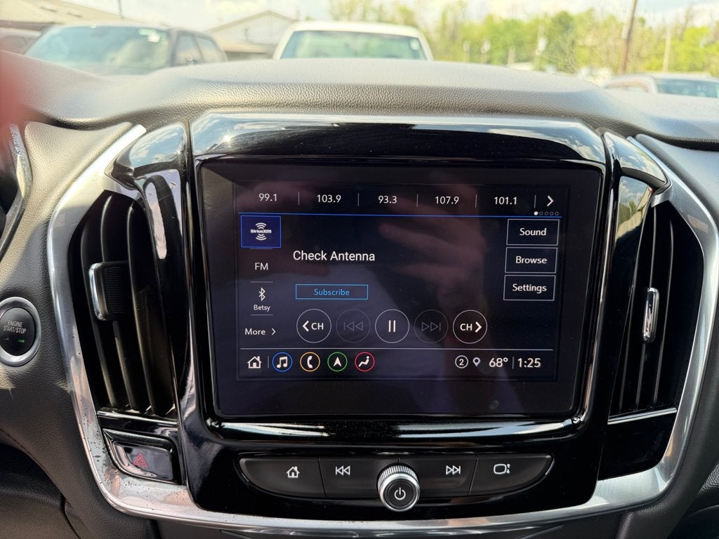 2023 Chevrolet Traverse RS