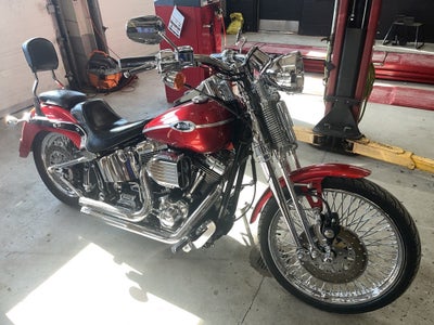 2001 Harley-Davidson Softail Base