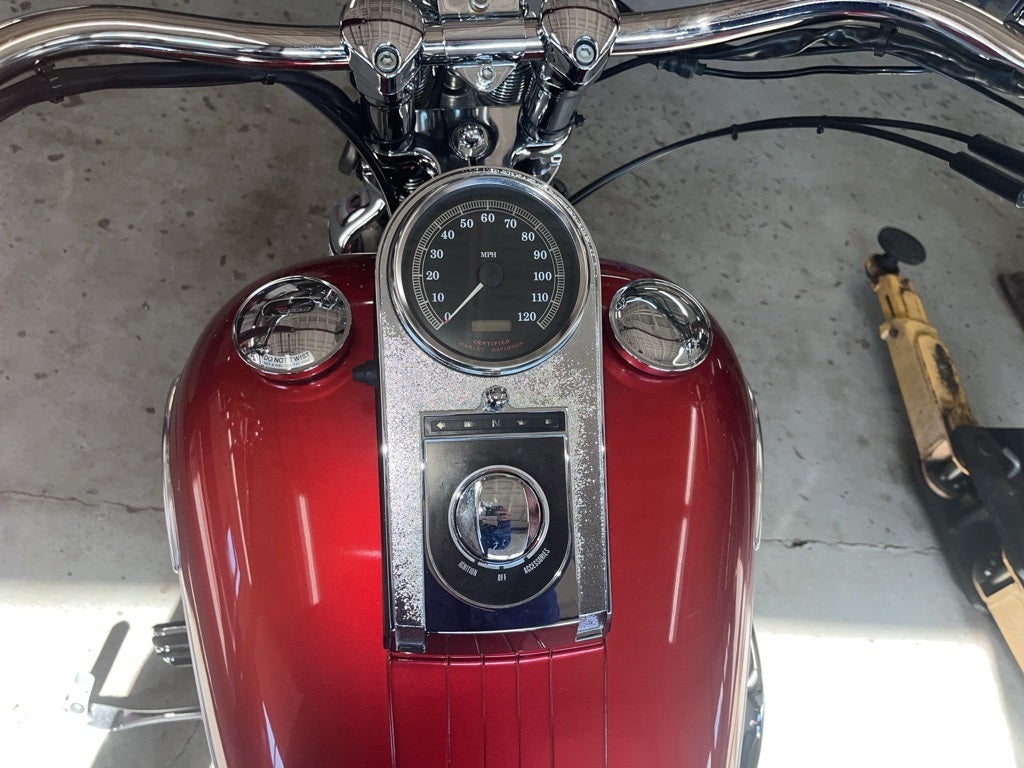 2001 Harley-Davidson Softail Base