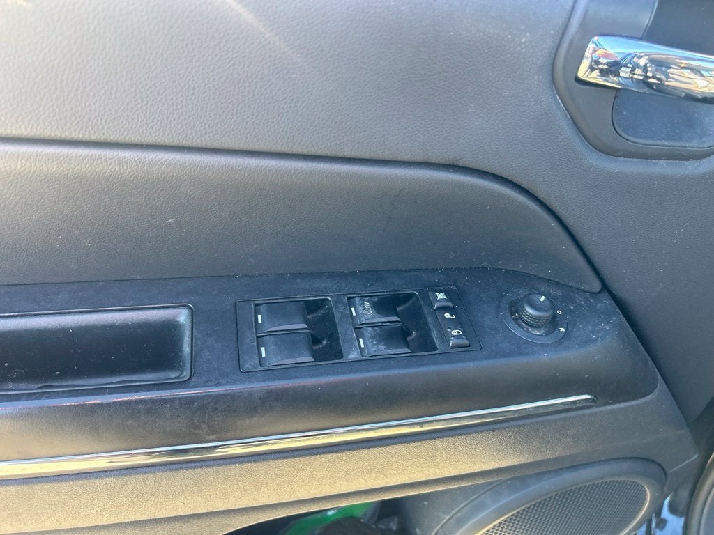 2011 Jeep Compass Limited 70th Anniversary