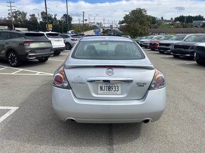 2011 Nissan Altima 3.5 SR
