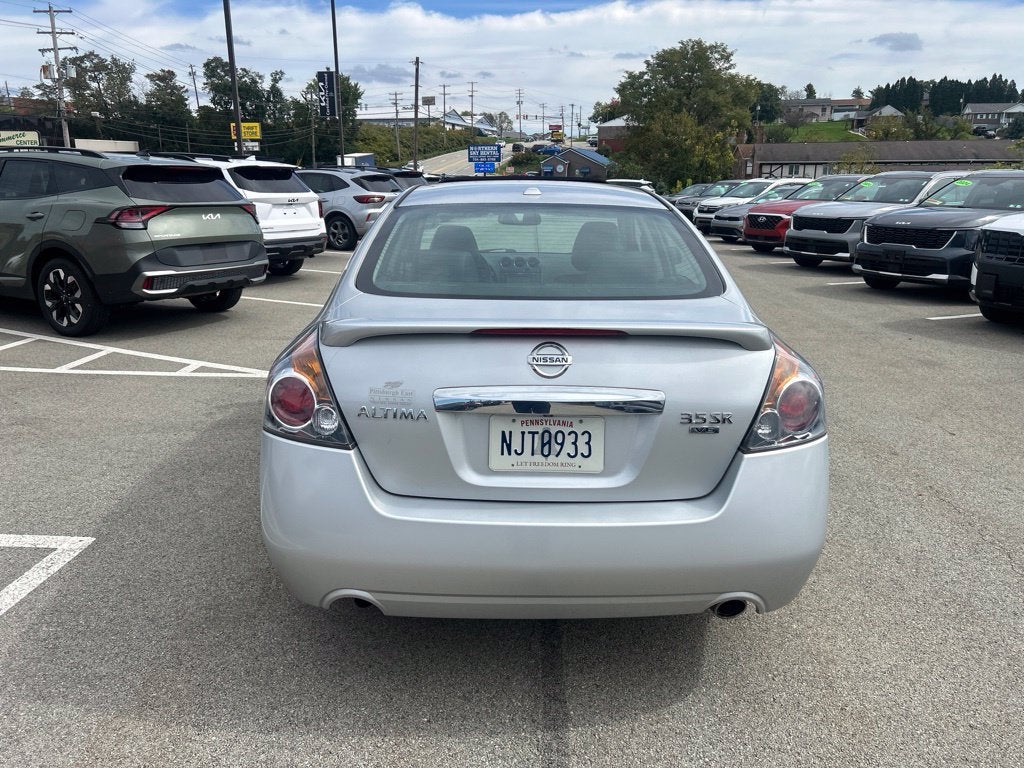 2011 Nissan Altima 3.5 SR