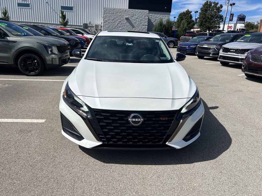 2023 Nissan Altima 2.5 SR