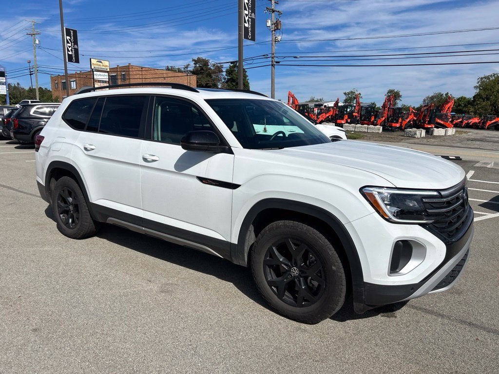 2025 Volkswagen Atlas 2.0T Peak Edition