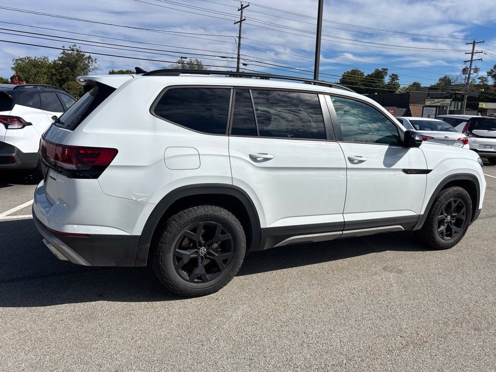 2025 Volkswagen Atlas 2.0T Peak Edition