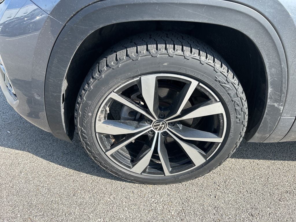 2024 Volkswagen Atlas 2.0T SEL Premium R-Line