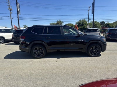 2021 Volkswagen Atlas 3.6L V6 SE w/Technology R-Line