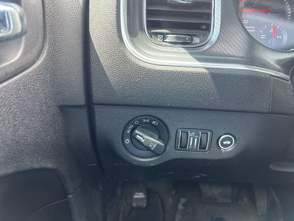 2014 Dodge Charger SXT Plus