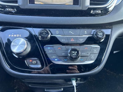 2019 Chrysler Pacifica Touring Plus