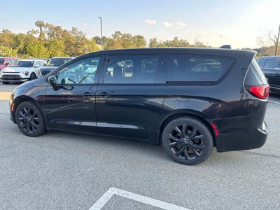 2019 Chrysler Pacifica Touring Plus