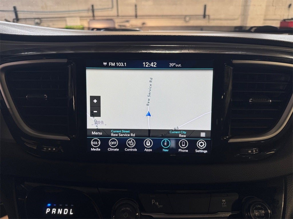2020 Chrysler Pacifica Hybrid Touring DVD