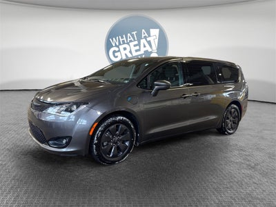 2020 Chrysler Pacifica Hybrid Touring DVD