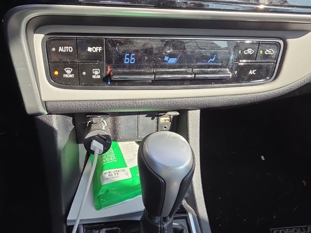 2017 Toyota Corolla LE