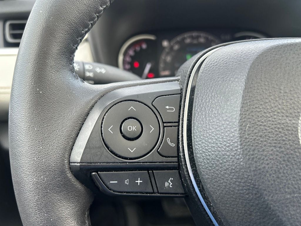 2023 Toyota RAV4 XLE MOON RF