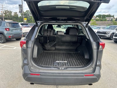 2023 Toyota RAV4 XLE MOON RF