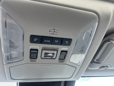 2023 Toyota RAV4 XLE MOON RF