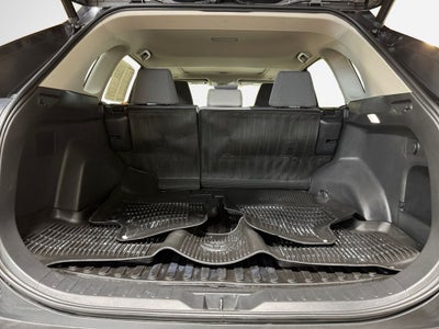 2023 Toyota RAV4 XLE MOON RF