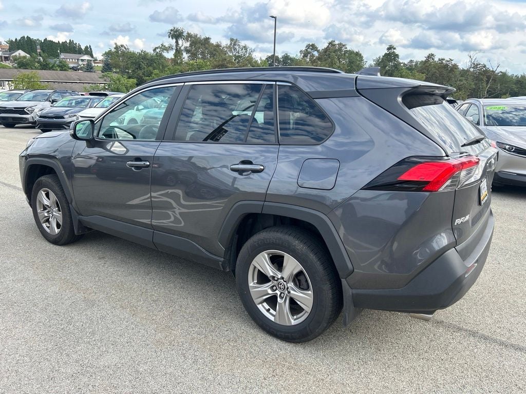 2023 Toyota RAV4 XLE MOON RF