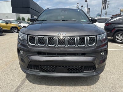 2023 Jeep Compass Latitude Lux