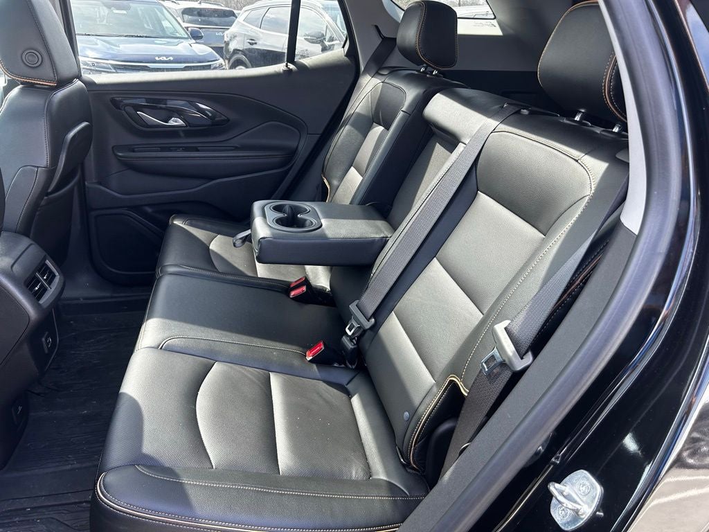 2023 GMC Terrain AT4 MOON RF
