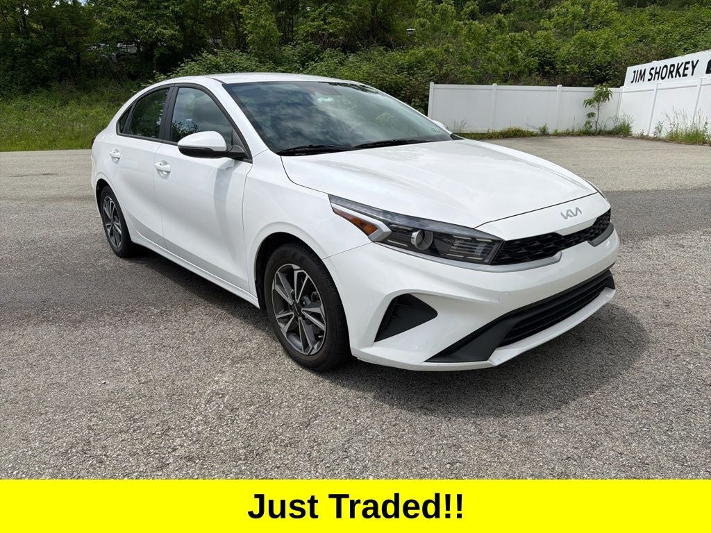 2023 Kia Forte LXS Technology Pkg