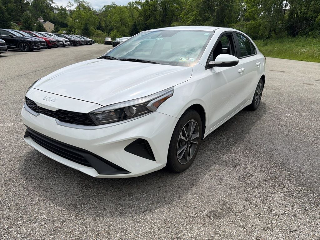 2023 Kia Forte LXS Technology Pkg