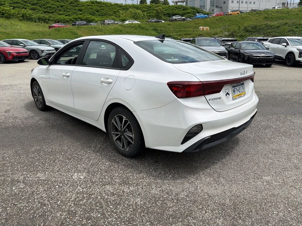 2023 Kia Forte LXS Technology Pkg