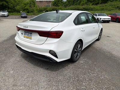 2023 Kia Forte LXS Technology Pkg