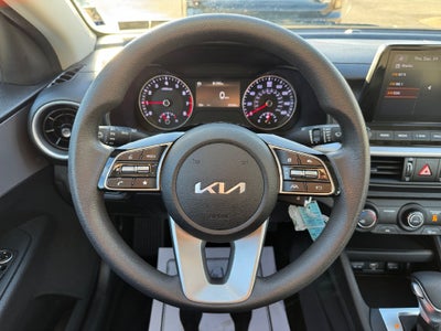 2023 Kia Forte LXS Technology Pkg