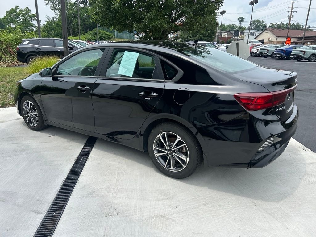 2022 Kia Forte Base
