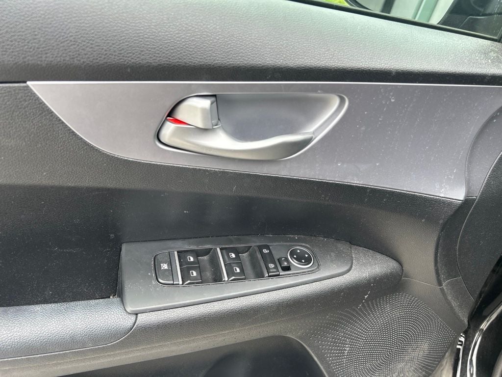 2022 Kia Forte Base
