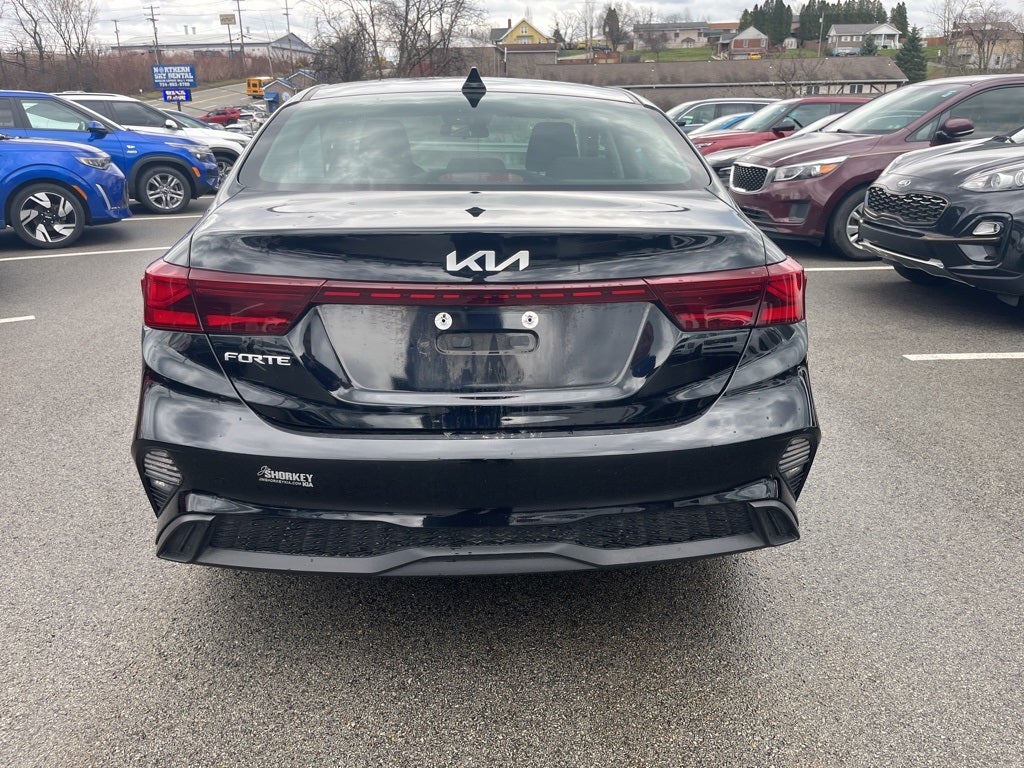 2023 Kia Forte LXS Technology Pkg