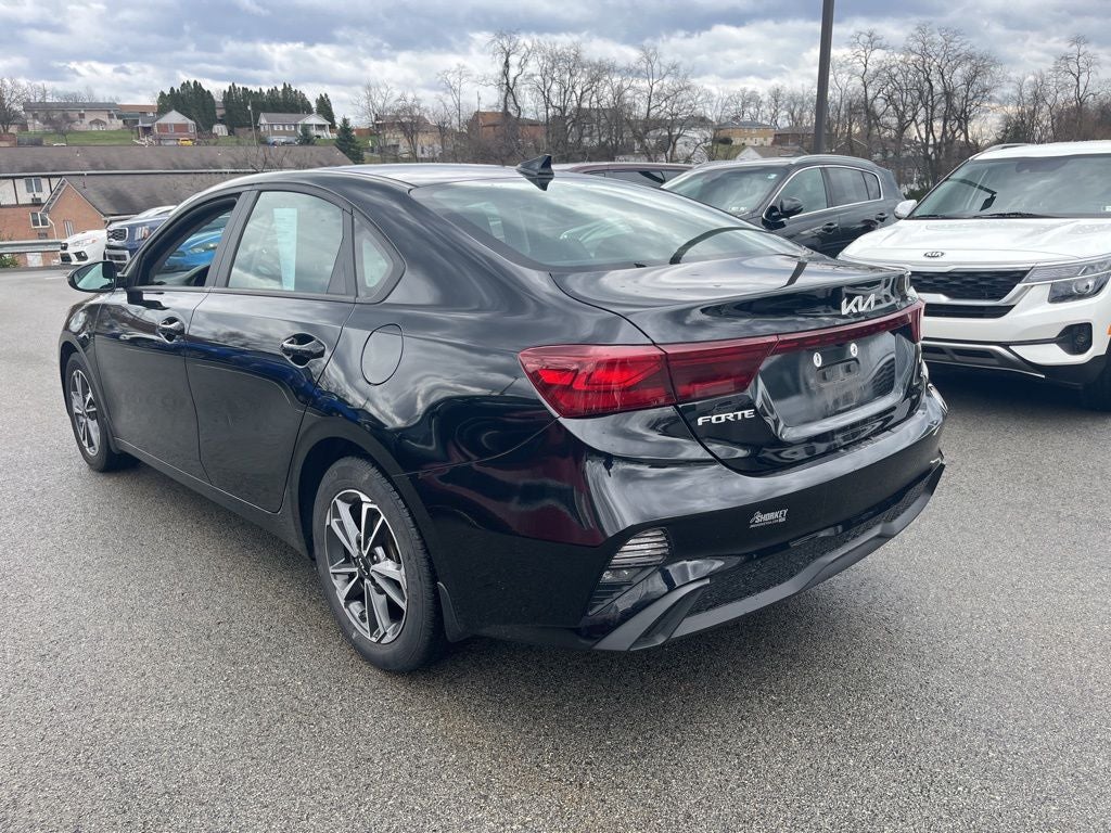 2023 Kia Forte LXS Technology Pkg