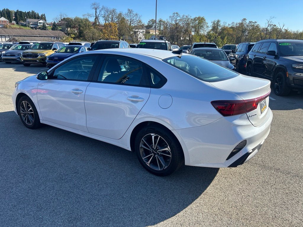 2023 Kia Forte LXS
