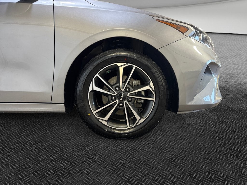 2023 Kia Forte LXS Technology Pkg
